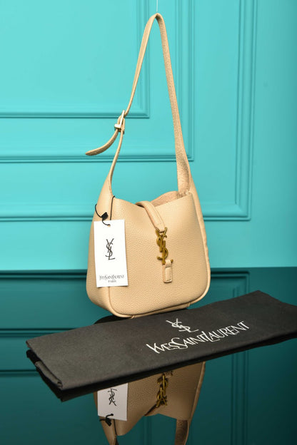 YSI - Le 5 A 7 Micro Made of Grained Leather