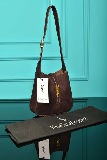 YSI - Le 5 A 7 Micro Made of Grained Leather Bag in Suede