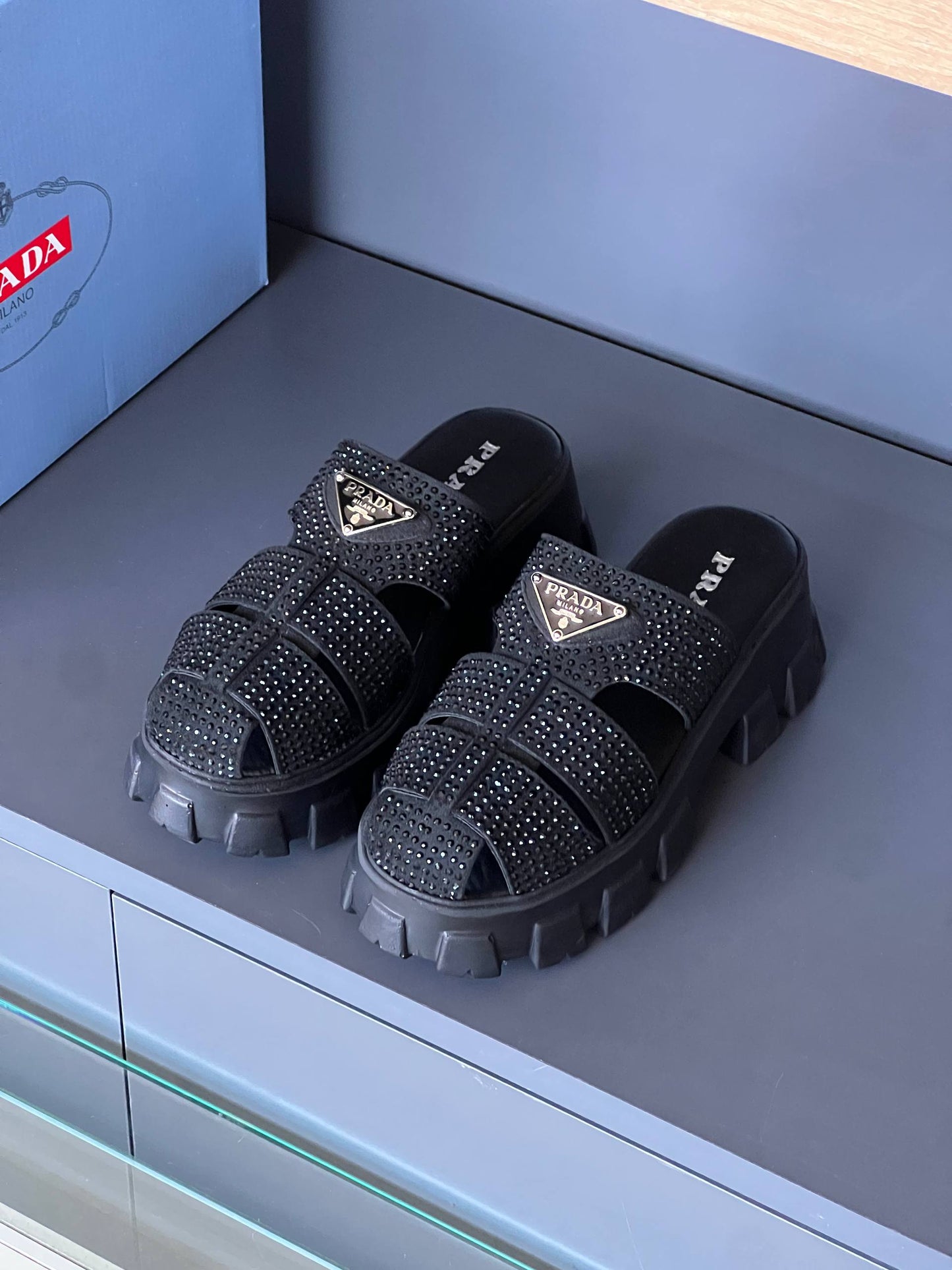 PRD -Sandals