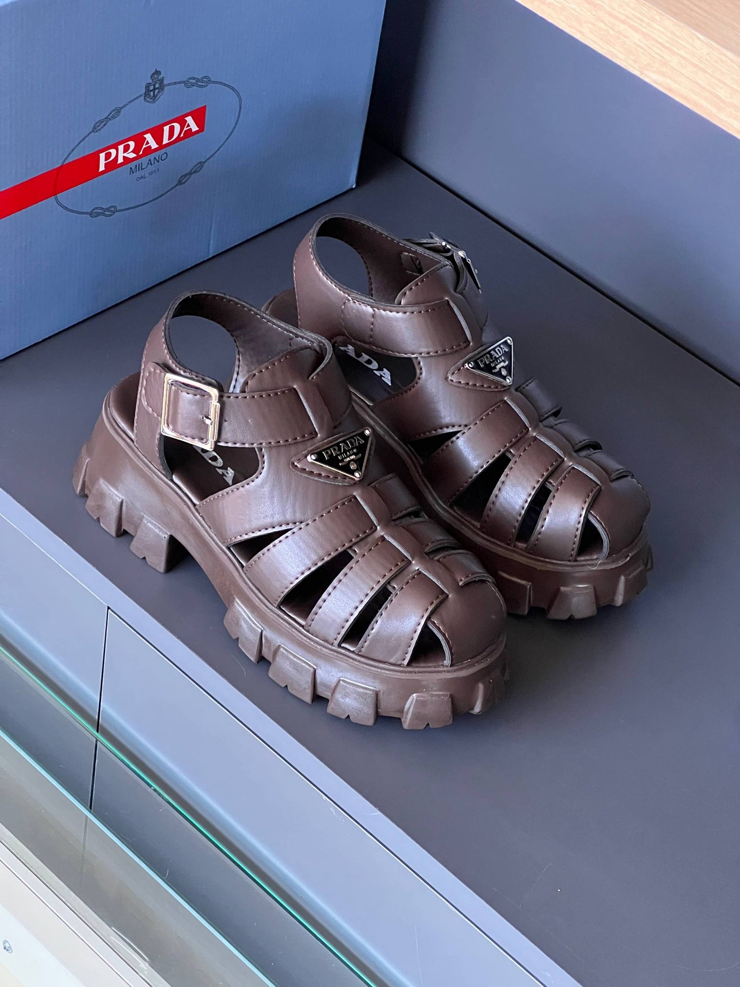 PRD -Sandals