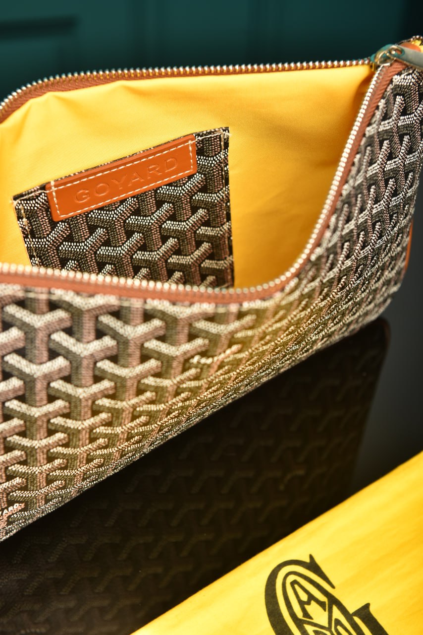 GRD - Senat Gm Pouch