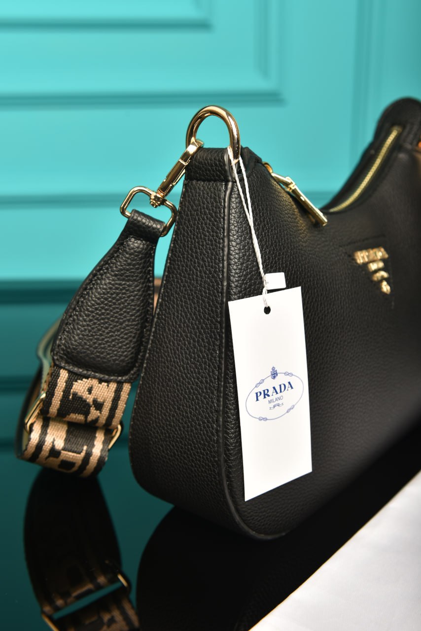 PRD - Small Leather Shoulder Bag