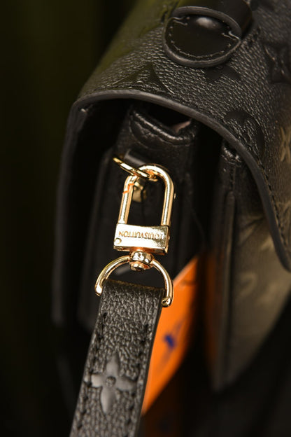 LVS - Metis Pochette Black