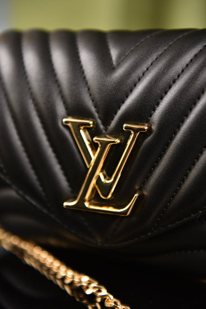 LVS - New Wave Black