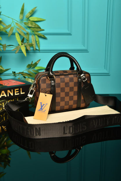 LVS - Nano Porte Documents Voyage