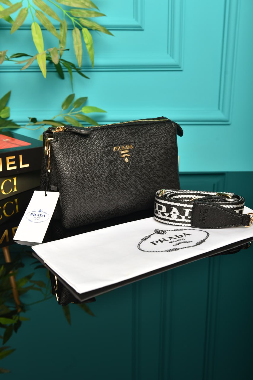 PRD -Vitello Daino Soft Mini Zippered Bag Argilla