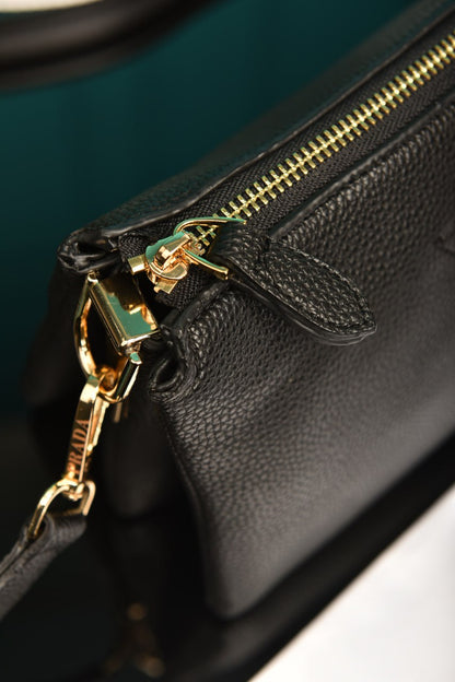 PRD -Vitello Daino Soft Mini Zippered Bag Argilla