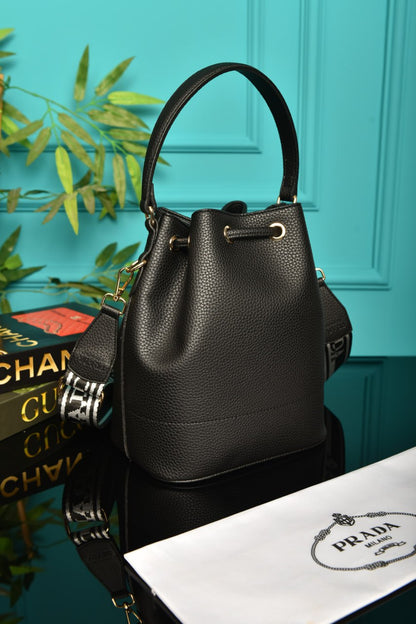 PRD-Vitello Daino Bucket  Bag Black