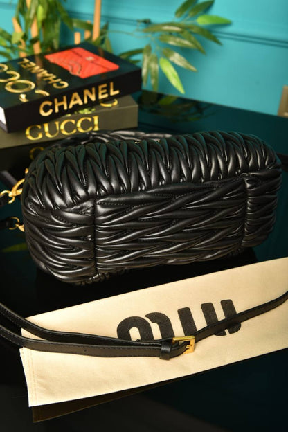 MM- Wander Matelasse Hobo Bag