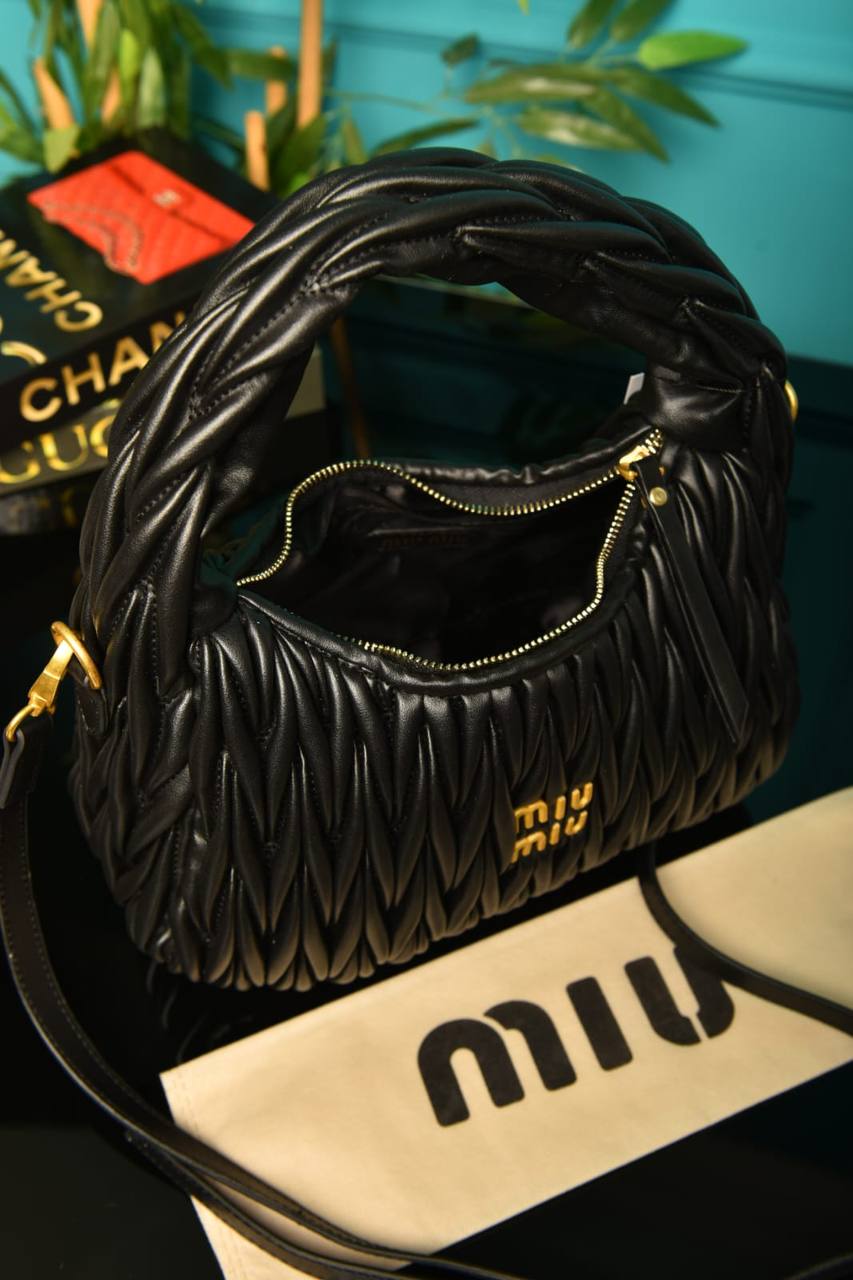 MM- Wander Matelasse Hobo Bag