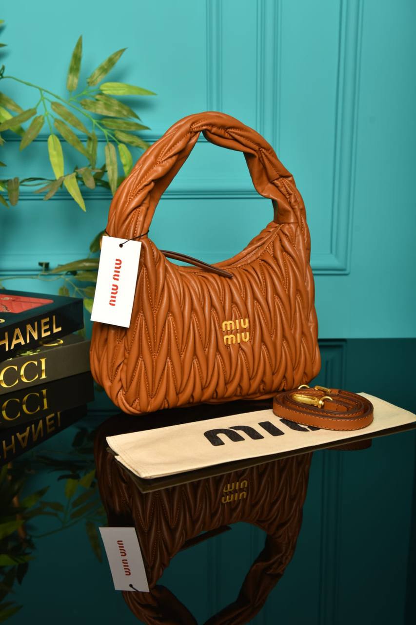 MM- Wander Matelasse Hobo Bag