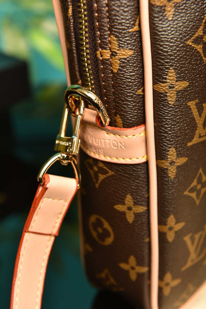 LVS-Porte Documents Voyage PM