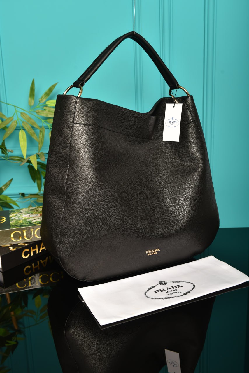 PRD - Large Leather Shoulder Bag