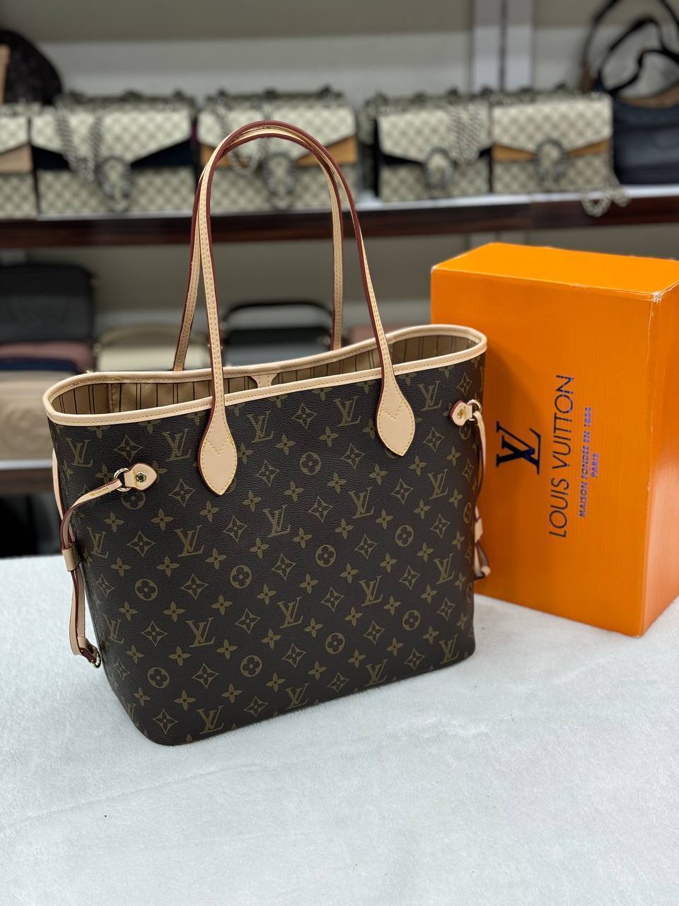 LVS- Neverfull Medıum