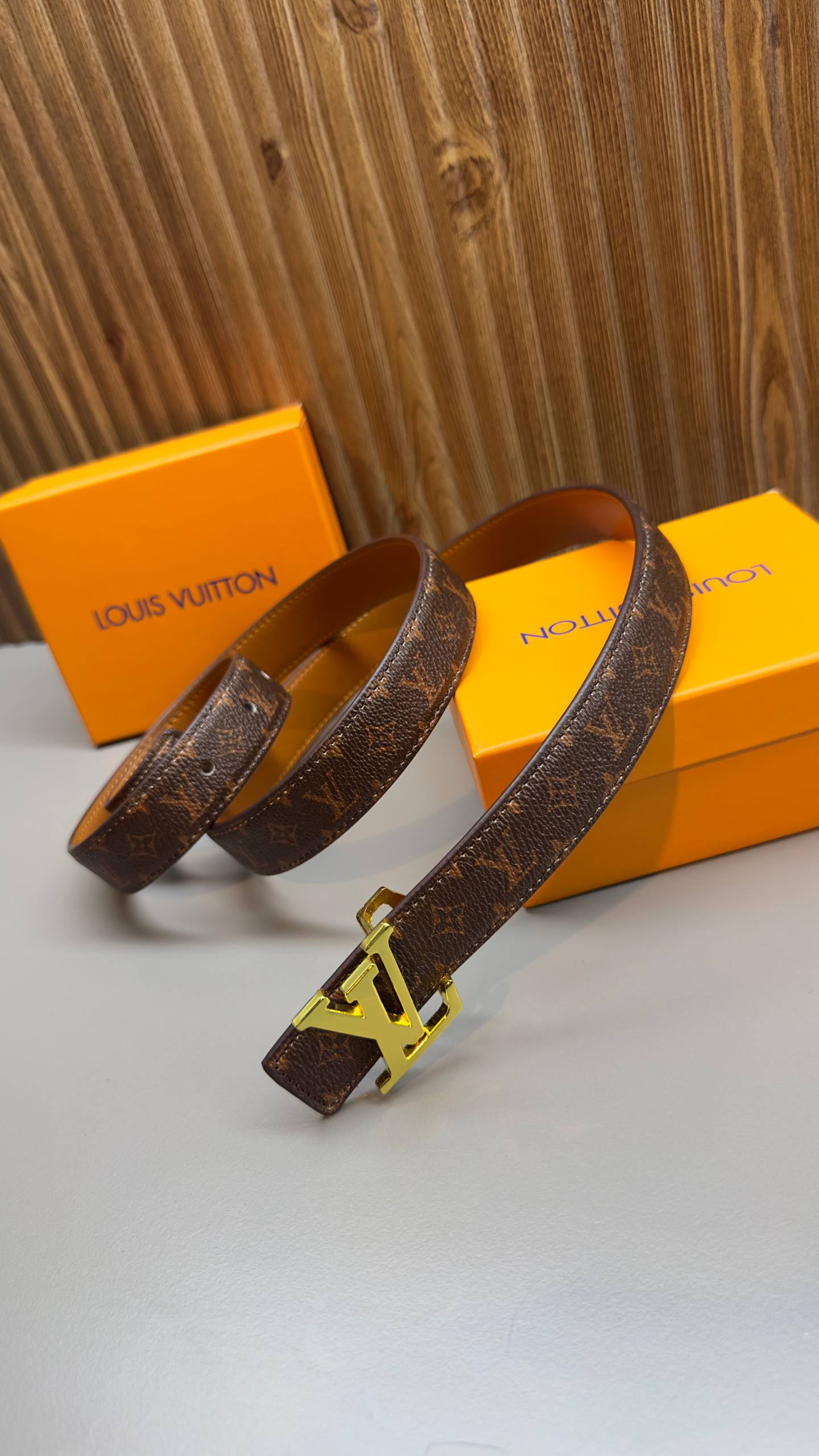 LVS - Leather Imported Belt