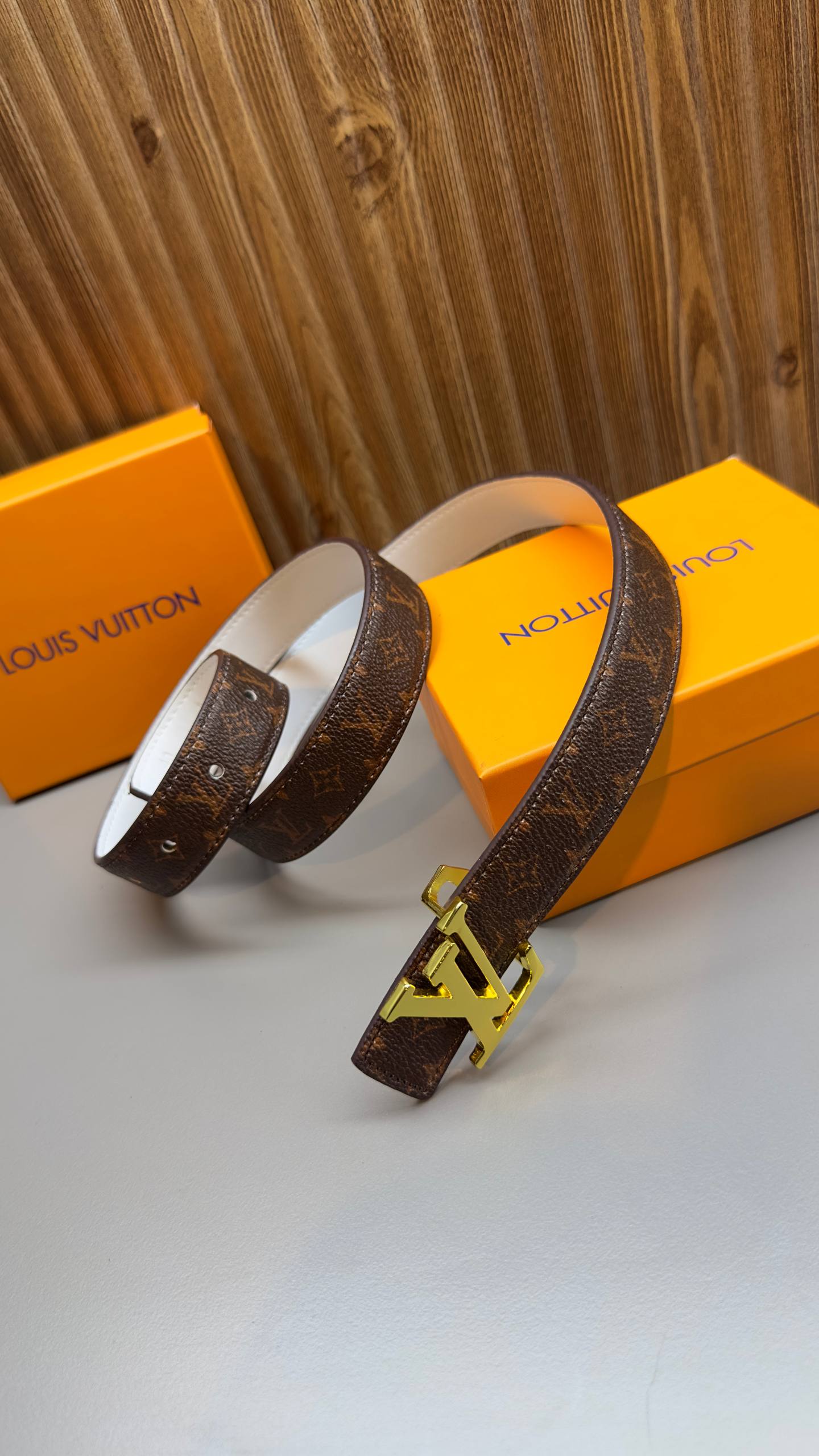 LVS - Leather Imported Belt