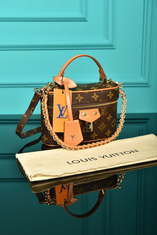 LVS - Vanity Chain Pouch