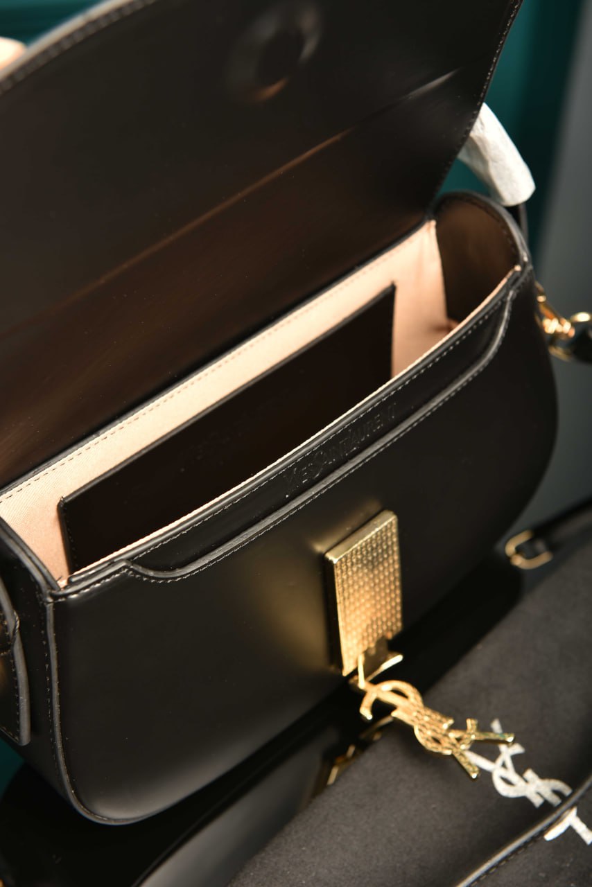 YSI - Voltaire in Box Bag