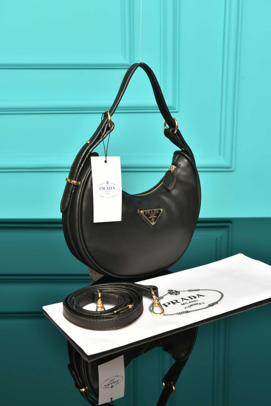 PRD - Arque Small Leather Shoulder Bag