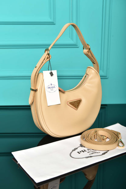 PRD - Arque Small Leather Shoulder Bag