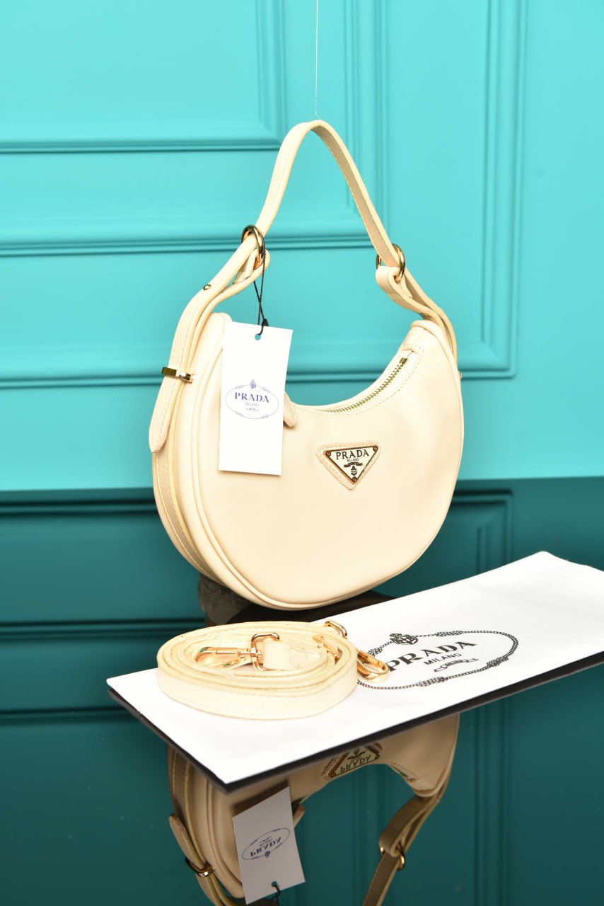 PRD - Arque Small Leather Shoulder Bag