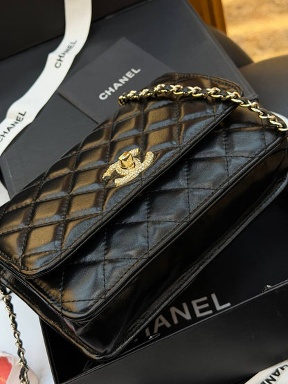 CH- Flap Bag - Black