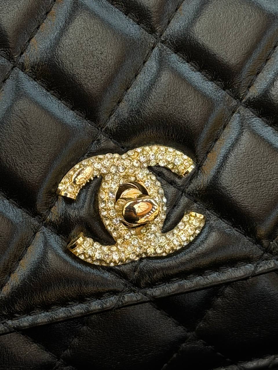 CH- Flap Bag - Black