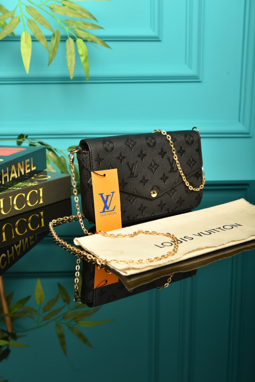 LVS - Felicie Pochette (Black)
