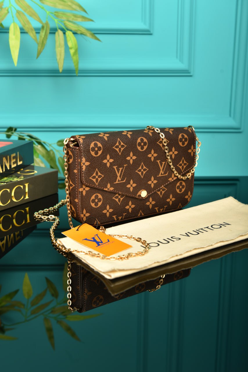 LVS - Felicie Pochette
