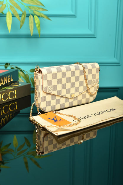 LVS - Felicie Pochette