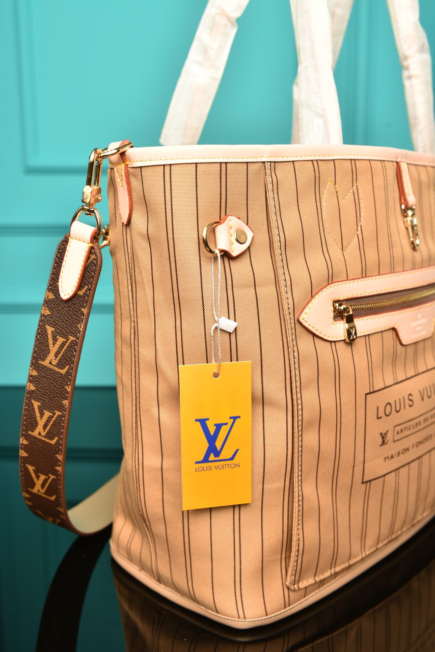 LVS- Neverfull Bandouliere Inside Out MM