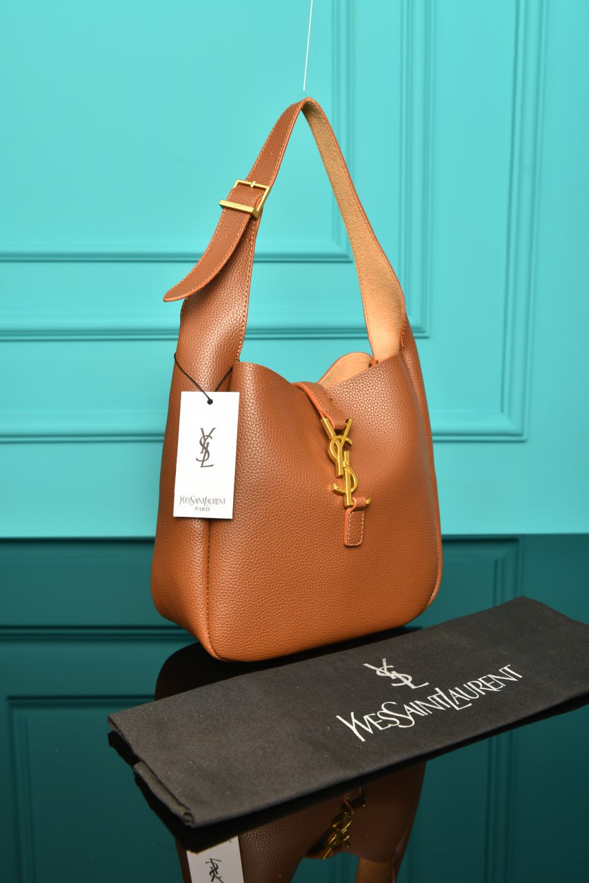 YSI-Le 5 A 7 Supple Small in Suede