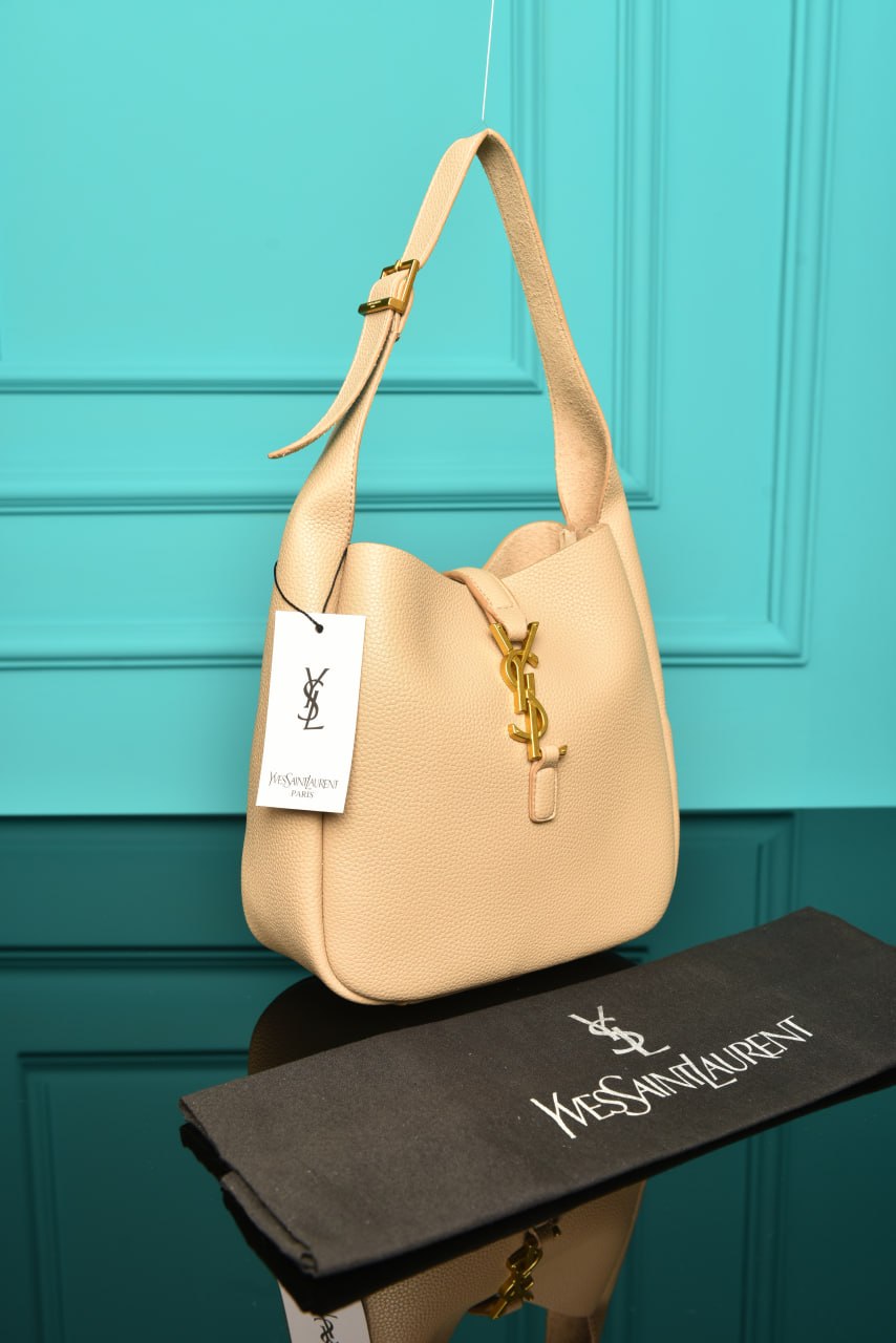 YSI-Le 5 A 7 Supple Small in Suede