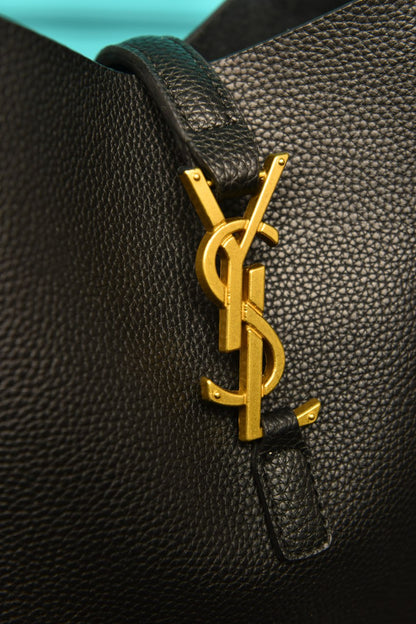 YSI-Le 5 A 7 Supple Small in Suede