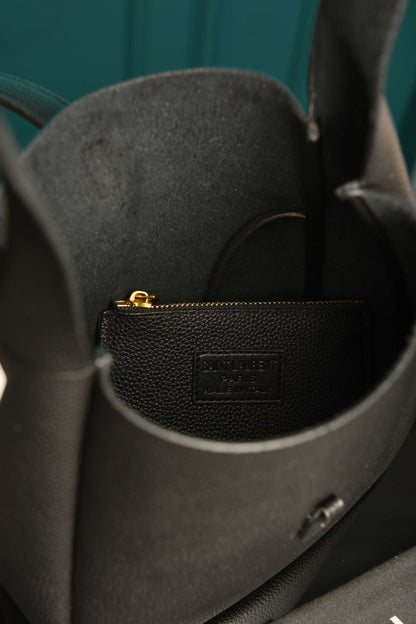 YSI-Le 5 A 7 Supple Small in Suede