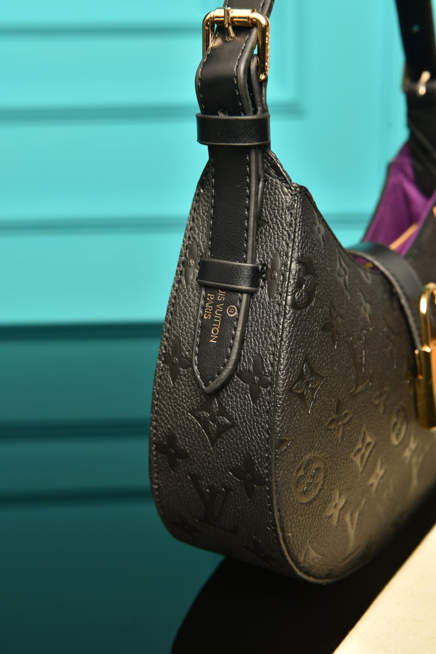 LVS-Low Key Shoulder Bag