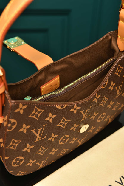 LVS - Low Key Shoulder Bag