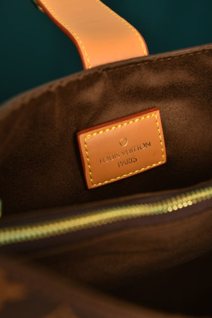 LVS - Low Key Shoulder Bag