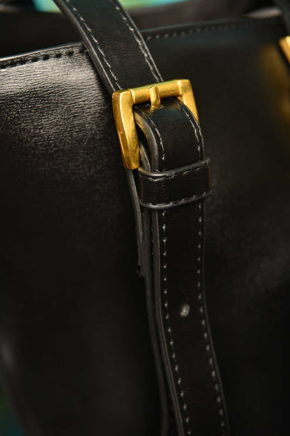 YSI- e 37 in Shiny Leather