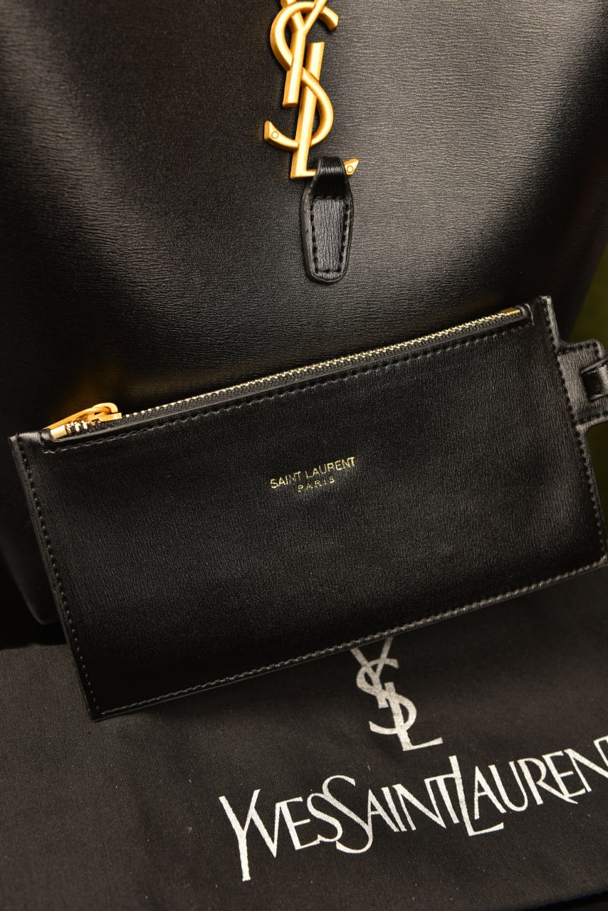 YSI- e 37 in Shiny Leather